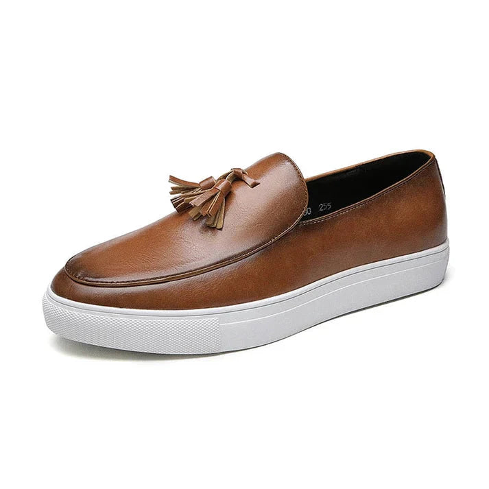 Sapato Mocassim em Couro Masculino Piannaro PN333, elegante e confortável.