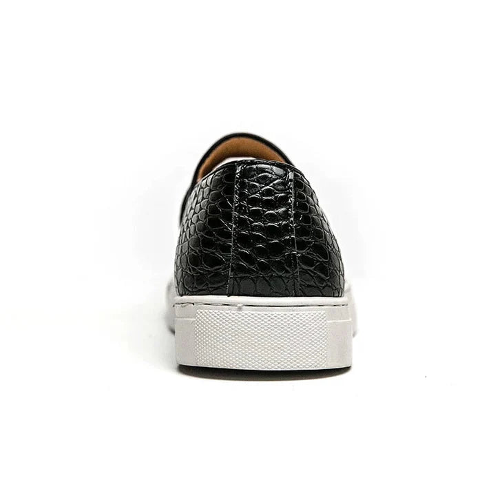Sapato Mocassim Masculino em Couro Piannaro PN335, clássico e elegante.