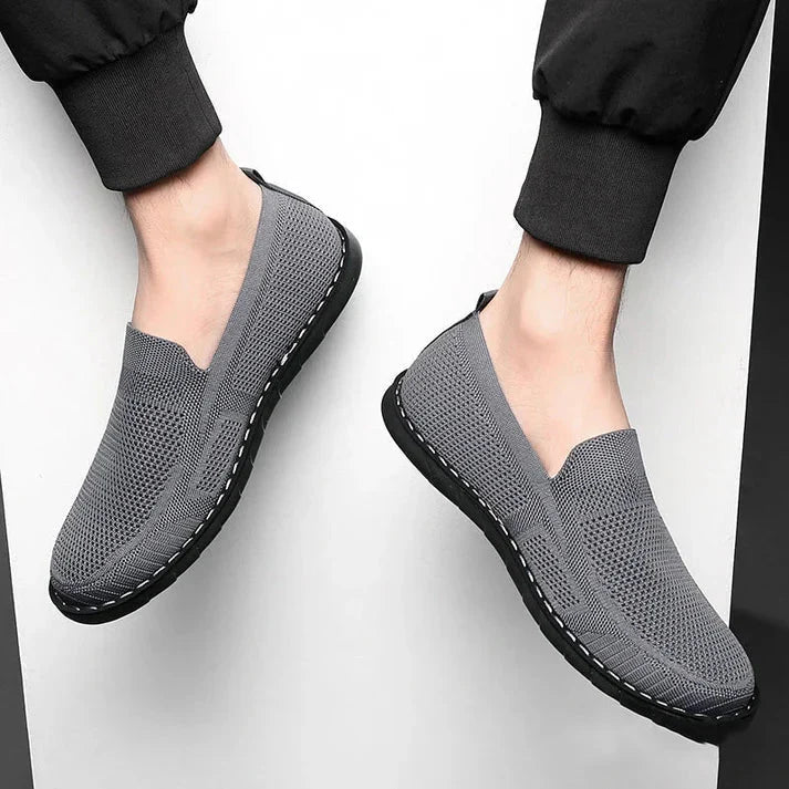 Sapato Mocassim Masculino Piannaro PN343 em design contemporâneo e elegante.