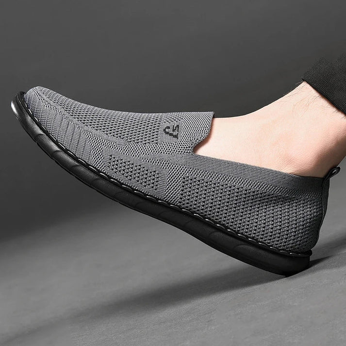 Sapato Mocassim Masculino Piannaro PN343 em design contemporâneo e elegante.