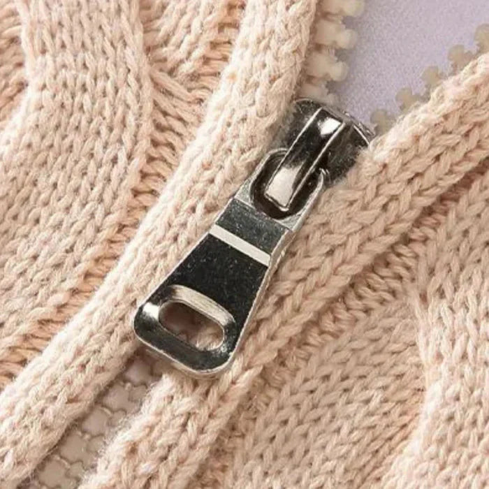 Suéter Masculino em Tricot Piannaro PN018 com meio zíper e modelagem slim fit.