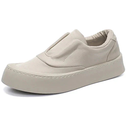 Tênis Masculino Piannaro PN260 em algodão com design moderno.