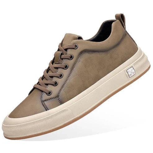 Tênis Masculino em Couro Piannaro PN276 com design moderno e sofisticado.