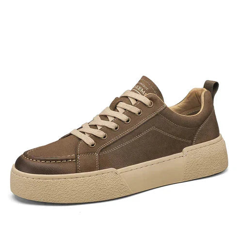 Tênis Masculino Piannaro PN275 em couro, design moderno e sofisticado.