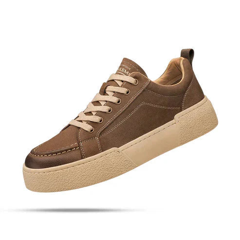 Tênis Masculino Piannaro PN275 em couro, design moderno e sofisticado.