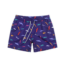 Bermuda Masculina Estampada Piannaro PN013 em ambiente descontraído