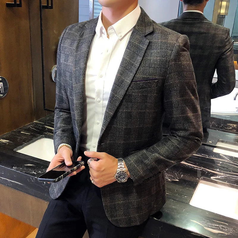 Blazer Masculino Piannaro PN196 em tecido leve e corte ajustado