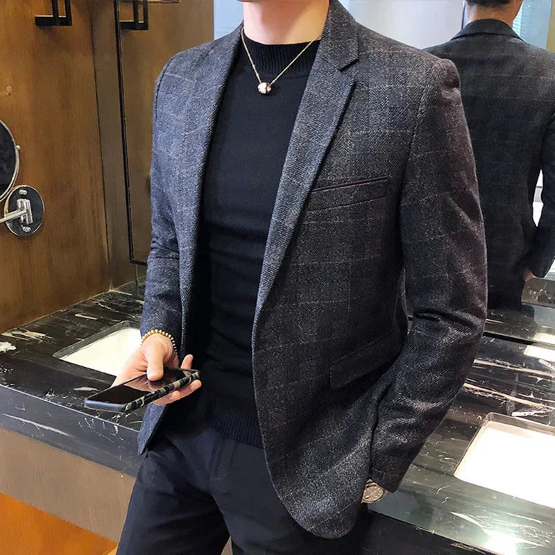 Blazer Masculino Piannaro PN196 em tecido leve e corte ajustado