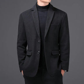 Blazer Masculino Piannaro PN188 em tecido leve e corte moderno.