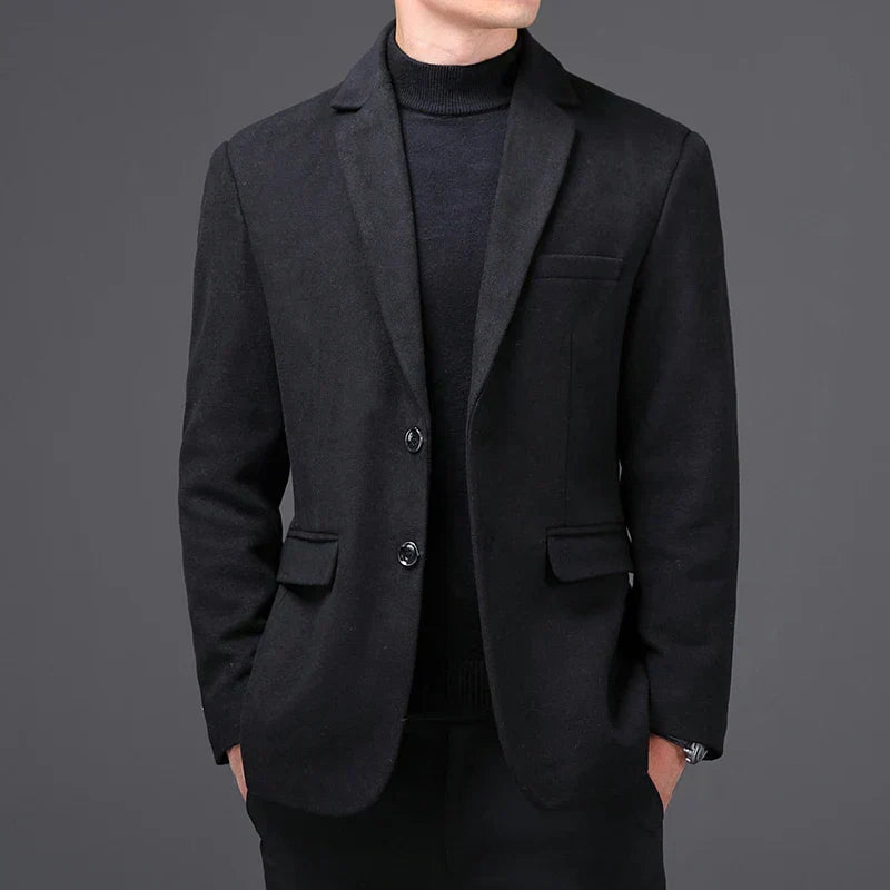 Blazer Masculino Piannaro PN188 em tecido leve e corte moderno.