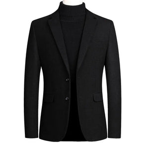 Blazer Masculino Slim Fit Piannaro PN027 em tecido premium e modelagem ajustada.