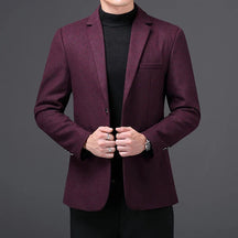 Blazer Masculino Piannaro PN188 em tecido leve e corte moderno.