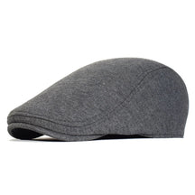 Boina Masculina Italiana Piannaro PN367 em cores clássicas e design elegante.
