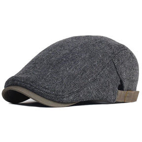 Boina Masculina Italiana Piannaro PN368 em cores clássicas e design sofisticado.