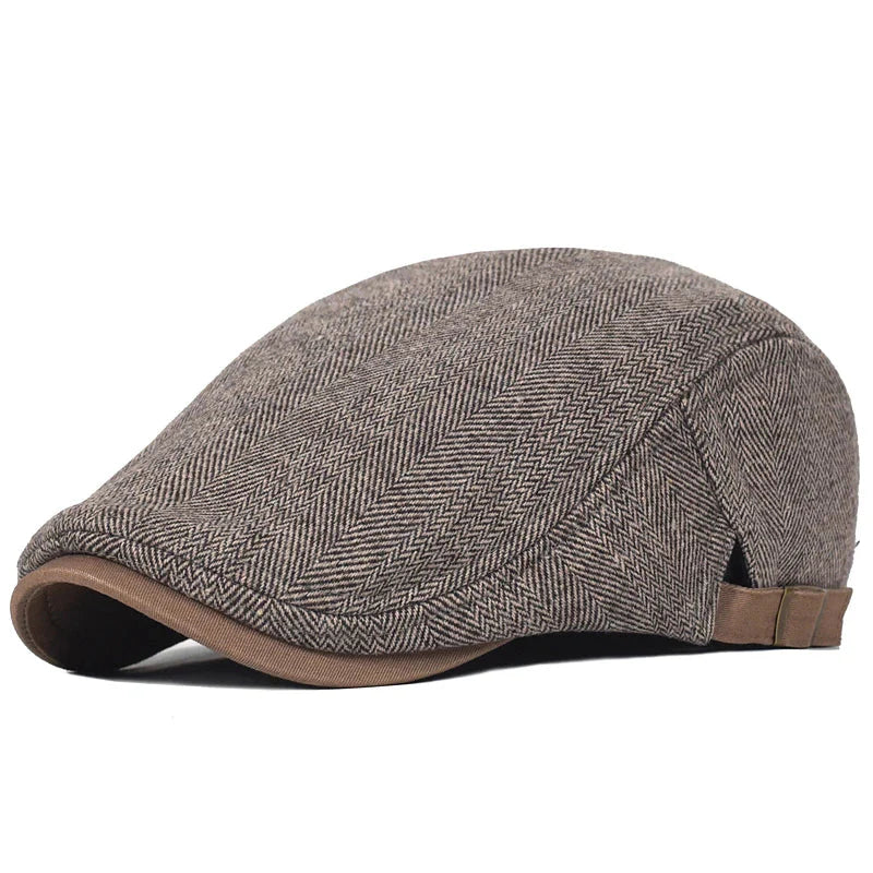 Boina Masculina Italiana Piannaro PN368 em cores clássicas e design sofisticado.