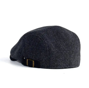 Boina Masculina Italiana Piannaro PN368 em cores clássicas e design sofisticado.