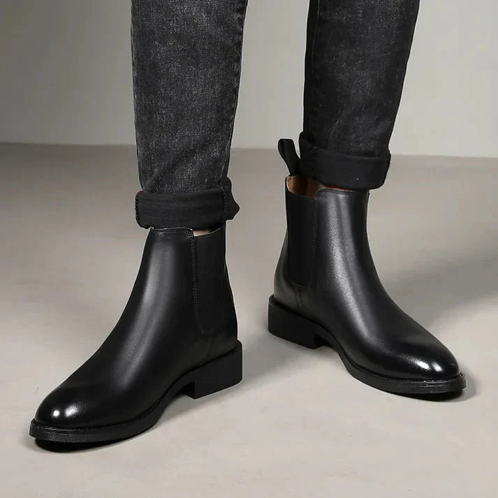 Bota Chelsea em couro masculina Piannaro PN279 com design clássico e elegante.