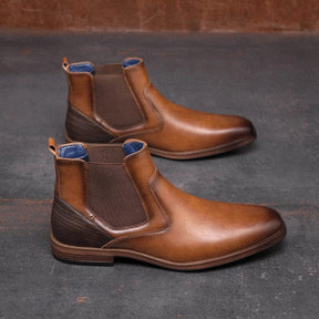 Bota Chelsea Masculina Piannaro PN294 com design clássico e sofisticado.