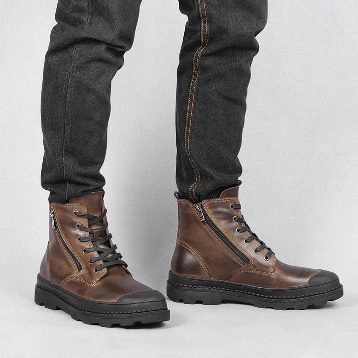 Bota Coturno em Couro Masculino Piannaro PN295 com design robusto e moderno.