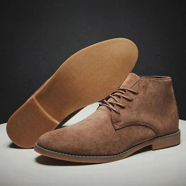 Bota de Camurça Masculina Piannaro PN261 com design clássico e elegante