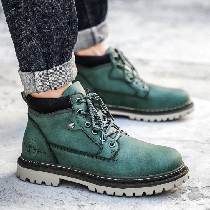 Bota Masculina Casual em Couro Piannaro PN288 com design moderno e elegante