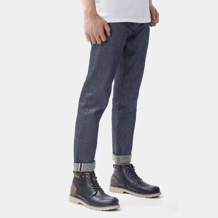Bota Masculina de Couro Piannaro PN296 em couro de alta qualidade.