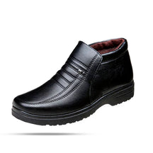 Bota Masculina de Inverno Piannaro PN292 com forro de lã e design elegante.