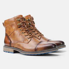 Bota Masculina em Couro Piannaro PN156 com design moderno e confortável.