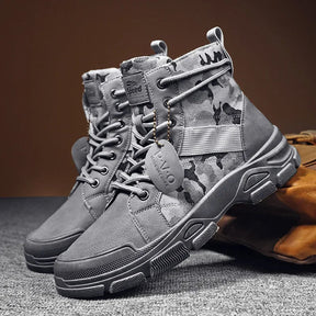 Bota Masculina Piannaro PN048 em couro premium com design moderno.