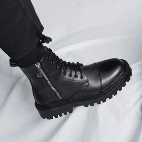 Bota Tratorada Masculina Piannaro PN282 em couro com estilo britânico