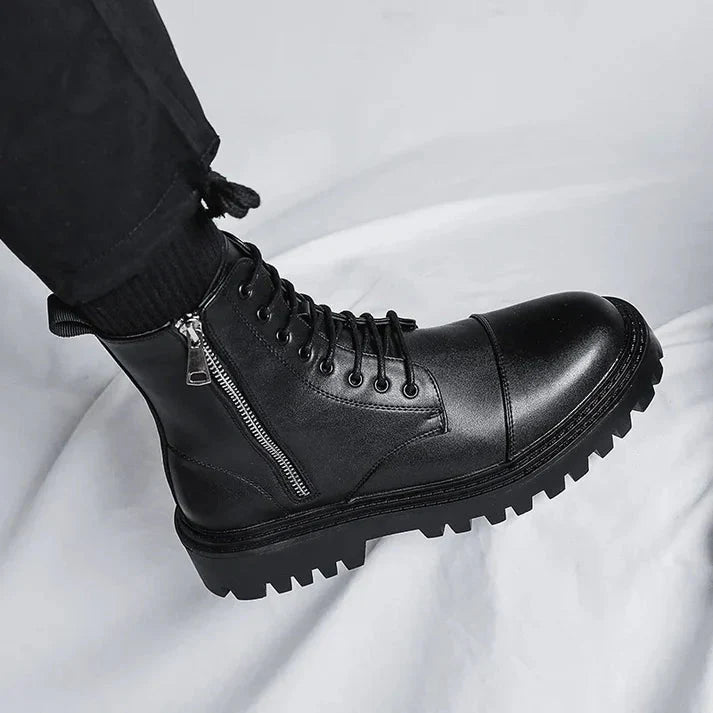 Bota Tratorada Masculina Piannaro PN282 em couro com estilo britânico