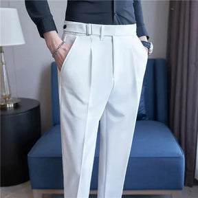 Calça de Alfaiataria Masculina Piannaro PN208 em ambiente elegante.