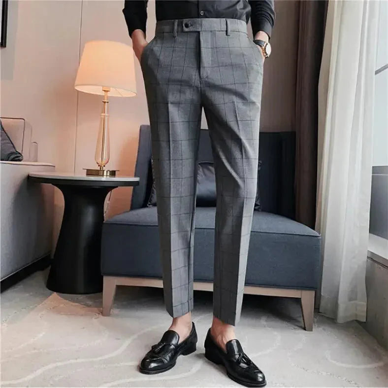 Calça de Alfaiataria Masculina Piannaro PN214 em corte slim fit, elegante e confortável.