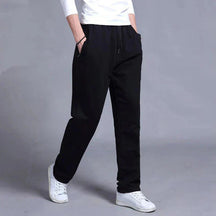 Calça Moletom Masculina Piannaro PN068 com design moderno e confortável.