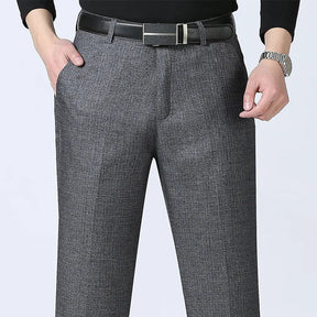 Calça Social Masculina Piannaro PN227 com design slim fit e tecido premium.