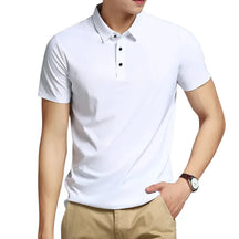 Camisa Polo Masculina em Seda Gelo Piannaro, elegante e confortável.