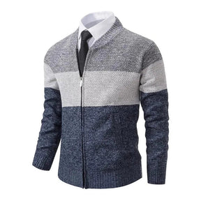 Cardigan Masculino Piannaro PN388 em poliéster e lã fina, elegante e confortável.