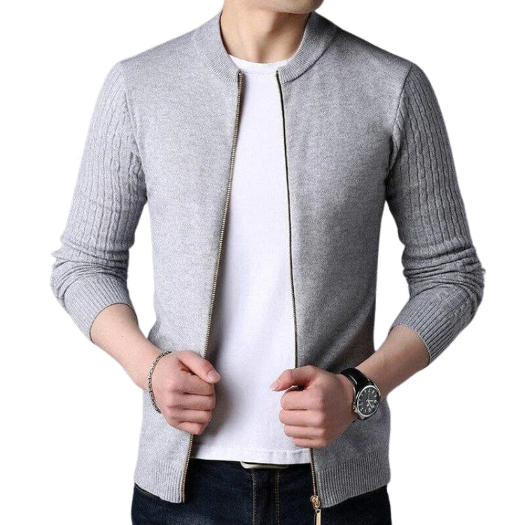Cardigan Masculino em Lã Piannaro PN389 com design slim fit e zíper.