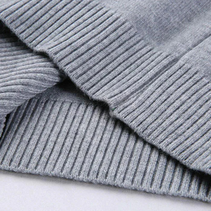 Cardigan Masculino em Lã Piannaro PN389 com design slim fit e zíper.