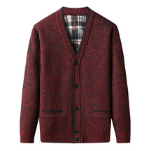 Cardigan Masculino em Lã Piannaro PN380 com design clássico e elegante