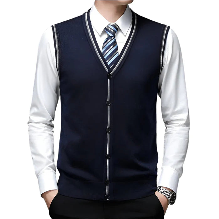 Colete Masculino em Lã Piannaro PN392 com design clássico e botões elegantes.
