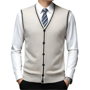 Colete Masculino em Lã Piannaro PN392 com design clássico e botões elegantes.