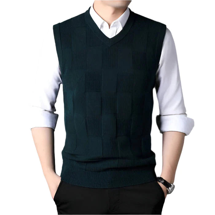 Colete Masculino Tricot Xadrez Piannaro PN399 em tricot premium com padrão xadrez clássico, ideal para eventos casuais e formais.