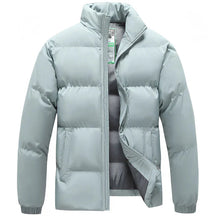 Jaqueta Bobojaco Masculina Piannaro PN156 em fundo neutro, destacando seu design sofisticado.