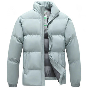 Jaqueta Bobojaco Masculina Piannaro PN156 em fundo neutro, destacando seu design sofisticado.