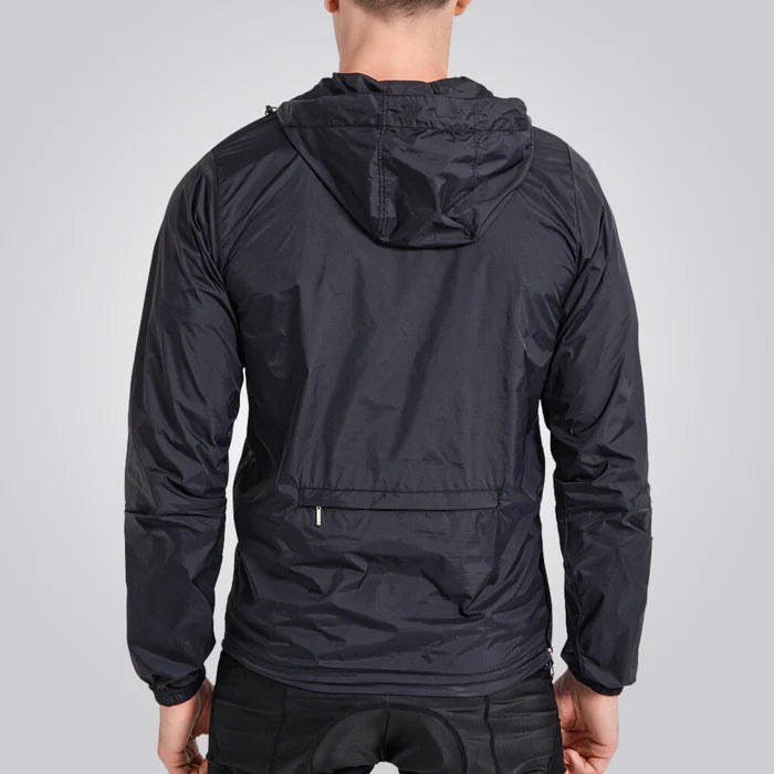 Jaqueta Corta Vento Masculina Piannaro PN139 em ambiente urbano.
