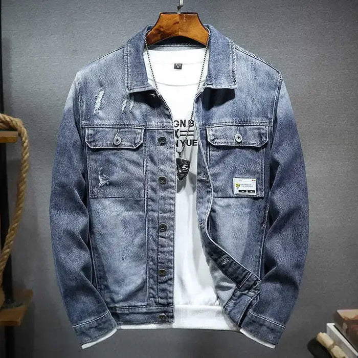 Jaqueta Jeans Masculina Piannaro PN153 com jeans premium, forro térmico e corte ajustado. Elegância e conforto para o dia a dia.
