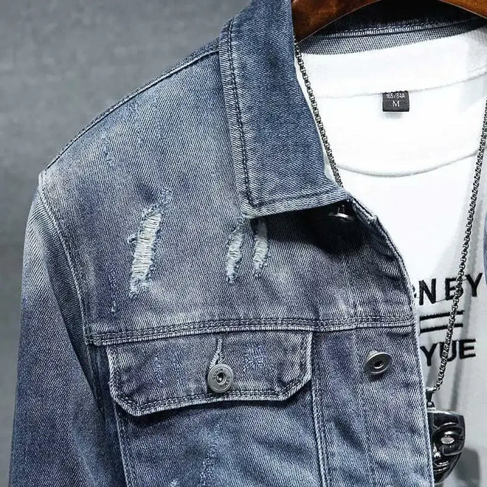 Jaqueta Jeans Masculina Piannaro PN153 com jeans premium, forro térmico e corte ajustado. Elegância e conforto para o dia a dia.