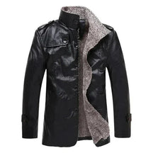 Jaqueta Masculina Forrada Piannaro PN093 com design elegante e funcional.