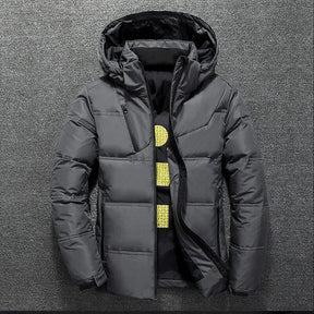 Jaqueta Masculina Puffer Piannaro PN161 em poliéster com forro acolchoado e zíper de alumínio.
